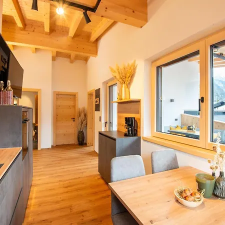 Moiklerhof Apartment